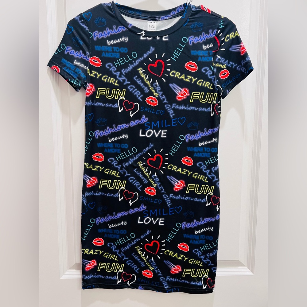 Girl fashion dress